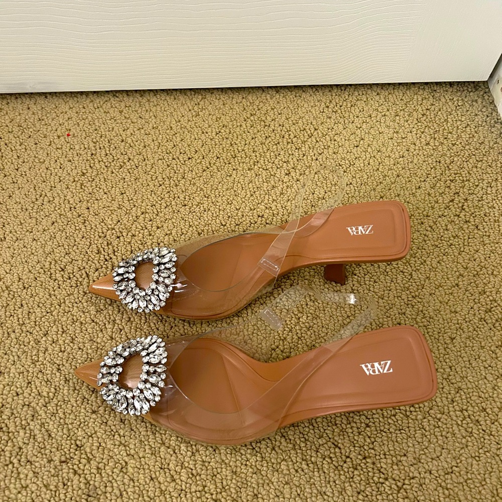 Zara clear rhinestone pumps size 9. Excellent condition. Comfortable too